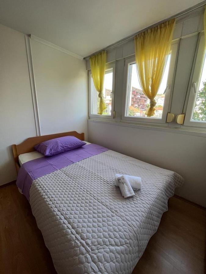 Apartman Spahija Σίμπενικ Εξωτερικό φωτογραφία